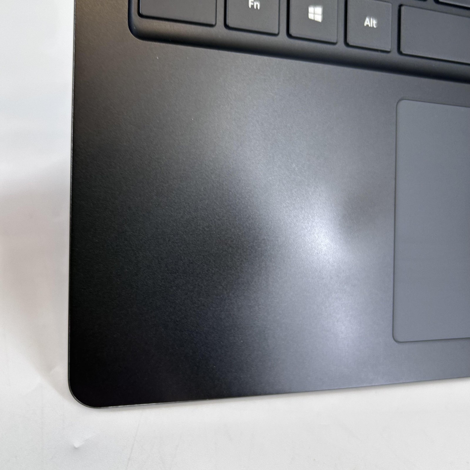Microsoft Surface Laptop 3 13.5 Black 2K TOUCH i7-1065G7 1.30GHz 16GB 256GB SSD