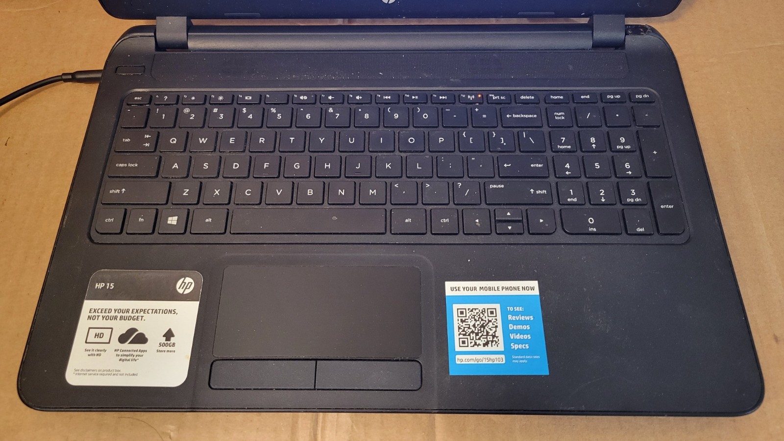 HP 15-F305DX AMD A6-5200 2000MHz 4 GB NO HDD / Charger –For Repair–