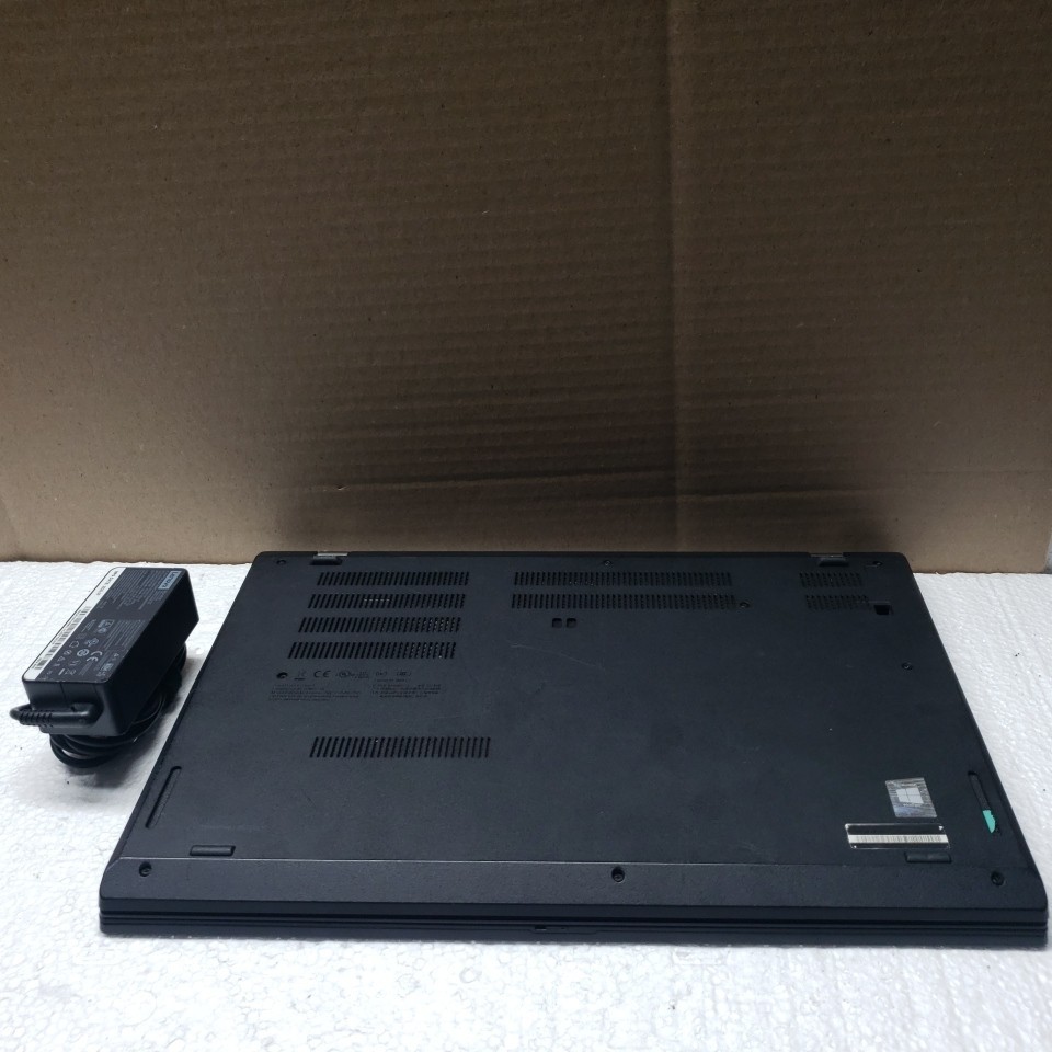 Lenovo Thinkpad T15 Gen 1 Intel Core i5-10310U 1.7GHz 8GB 256 GB SSD Windows 11