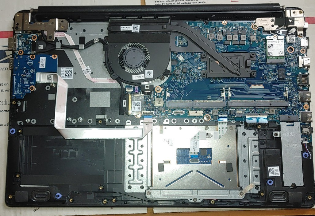 Dell Latitude 3500 Intel Core i5-8265u 8th Gen 1080p laptop Parts Repair
