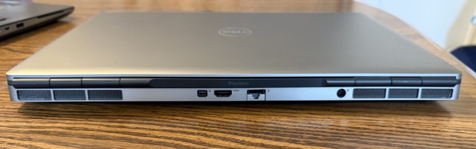 Dell Precision 7760 – i7 – RTX A5000 16GB GPU – 16 GB RAM – 512 GB SSD – 4K