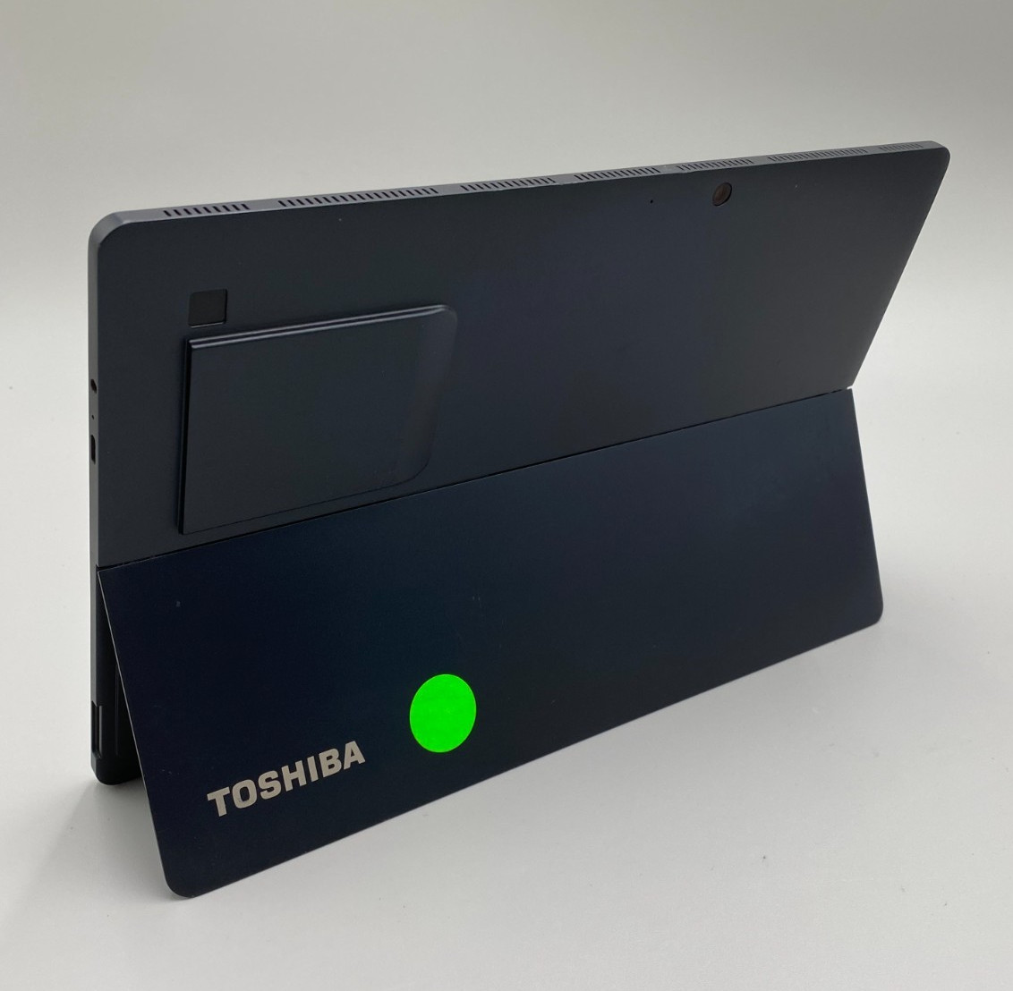 Toshiba Portege X30T-E i5-8350U 1.7GHz 256GB SSD 8GB DDR3 Dark Blue Tablet C/SEE
