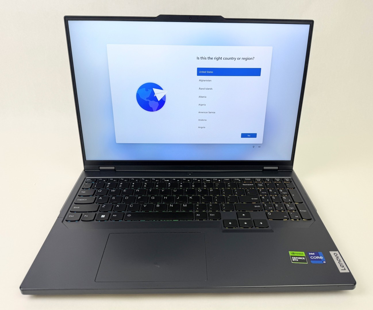 Lenovo Legion Pro 5 16IRX8 16″ i9-13900HX 32GB 1TB SSD RTX 4060 W11H – Read!