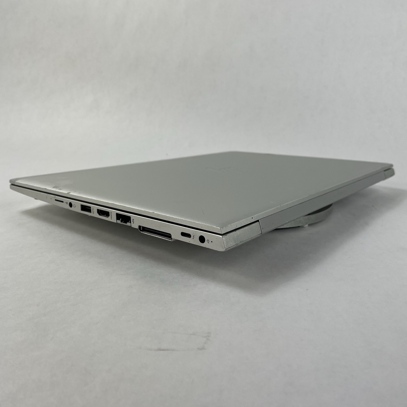 HP EliteBook 850 G6 15.6″ i5-8365U 1.60 GHz 8 GB RAM No SSD/OS/AC/Battery
