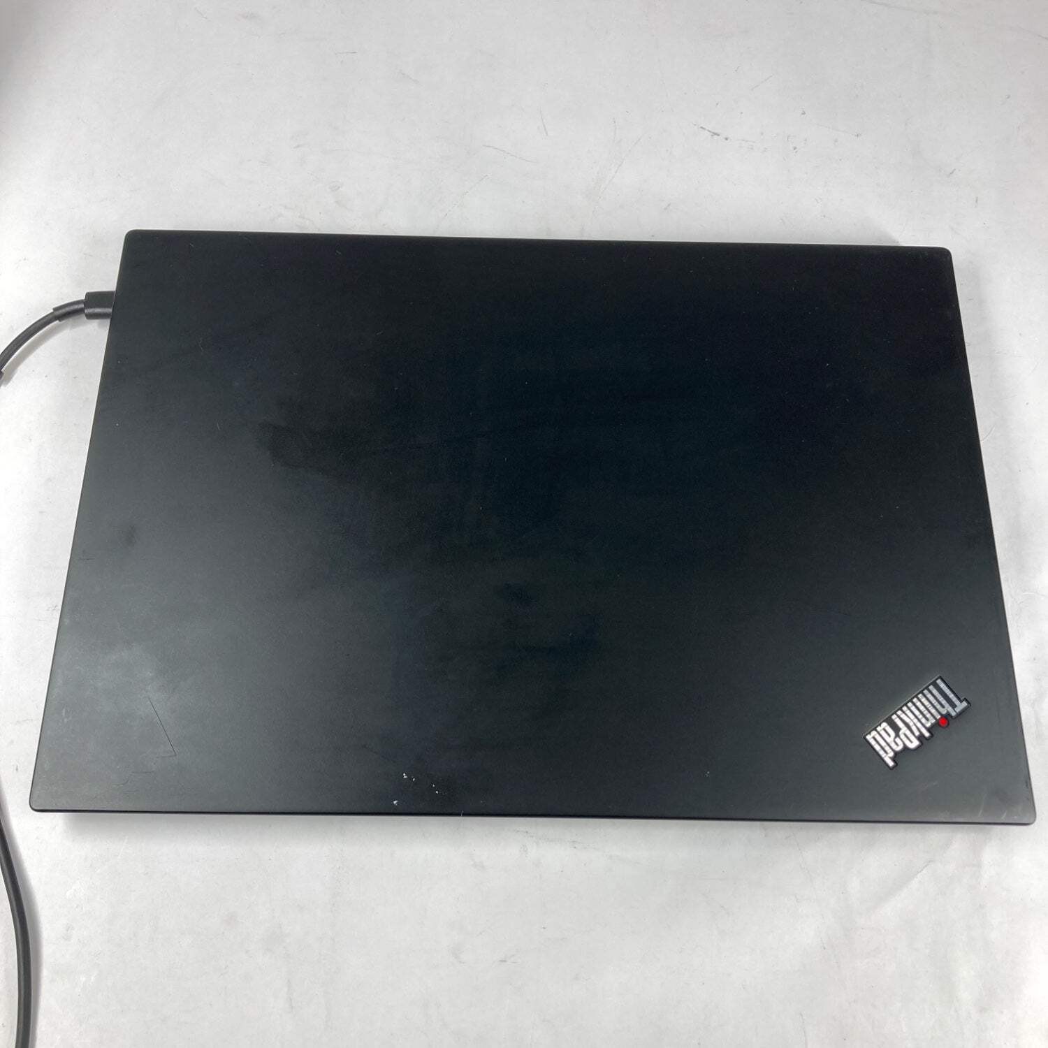 Lenovo ThinkPad T490s 14″ i5-8265U 1.6GHz 8GB RAM NO SSD NO OS BAD BATTERY