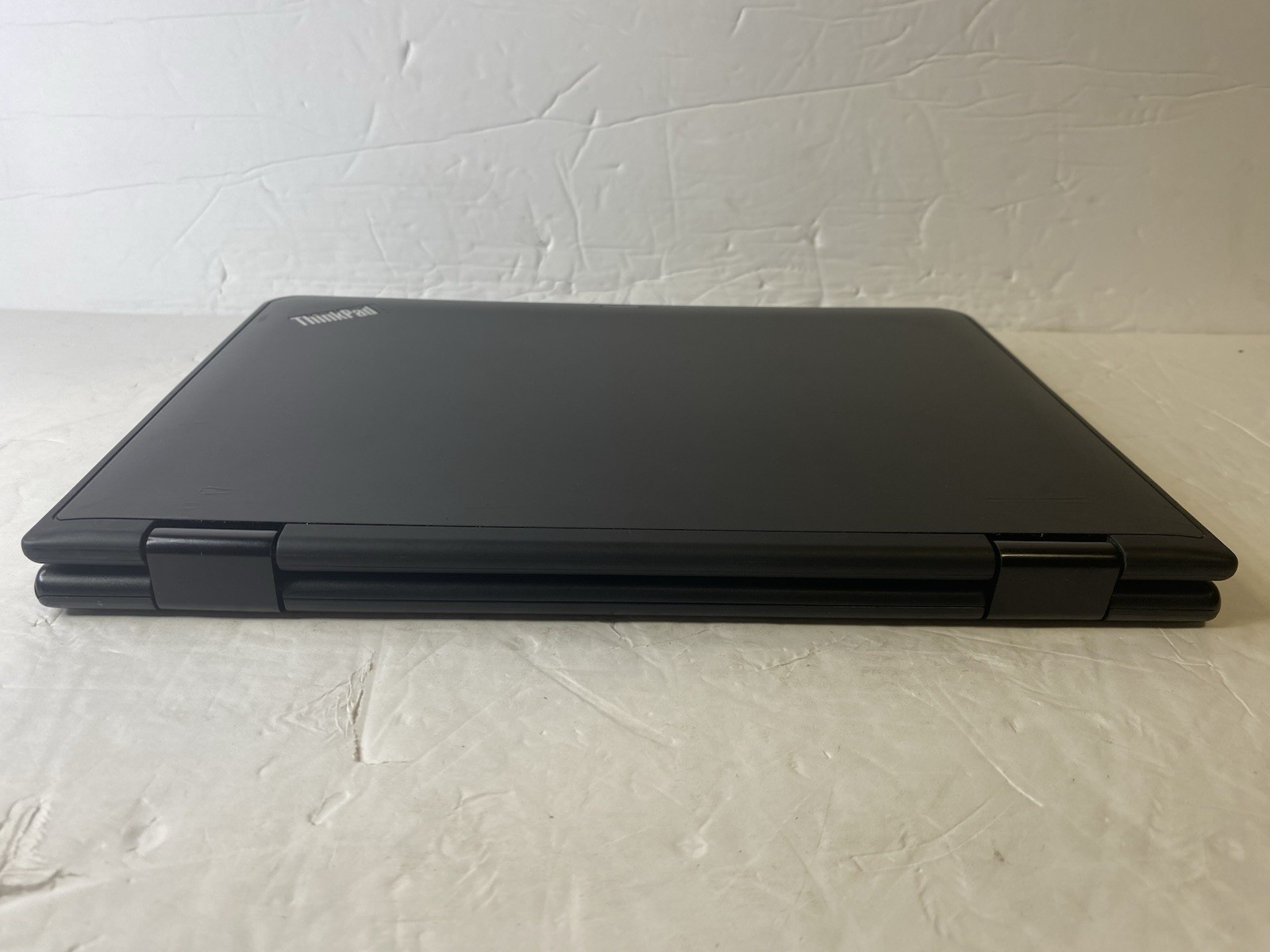 Lenovo ThinkPad Yoga 11e 11.6in 2 in 1 flip TouchScreen Windows 10