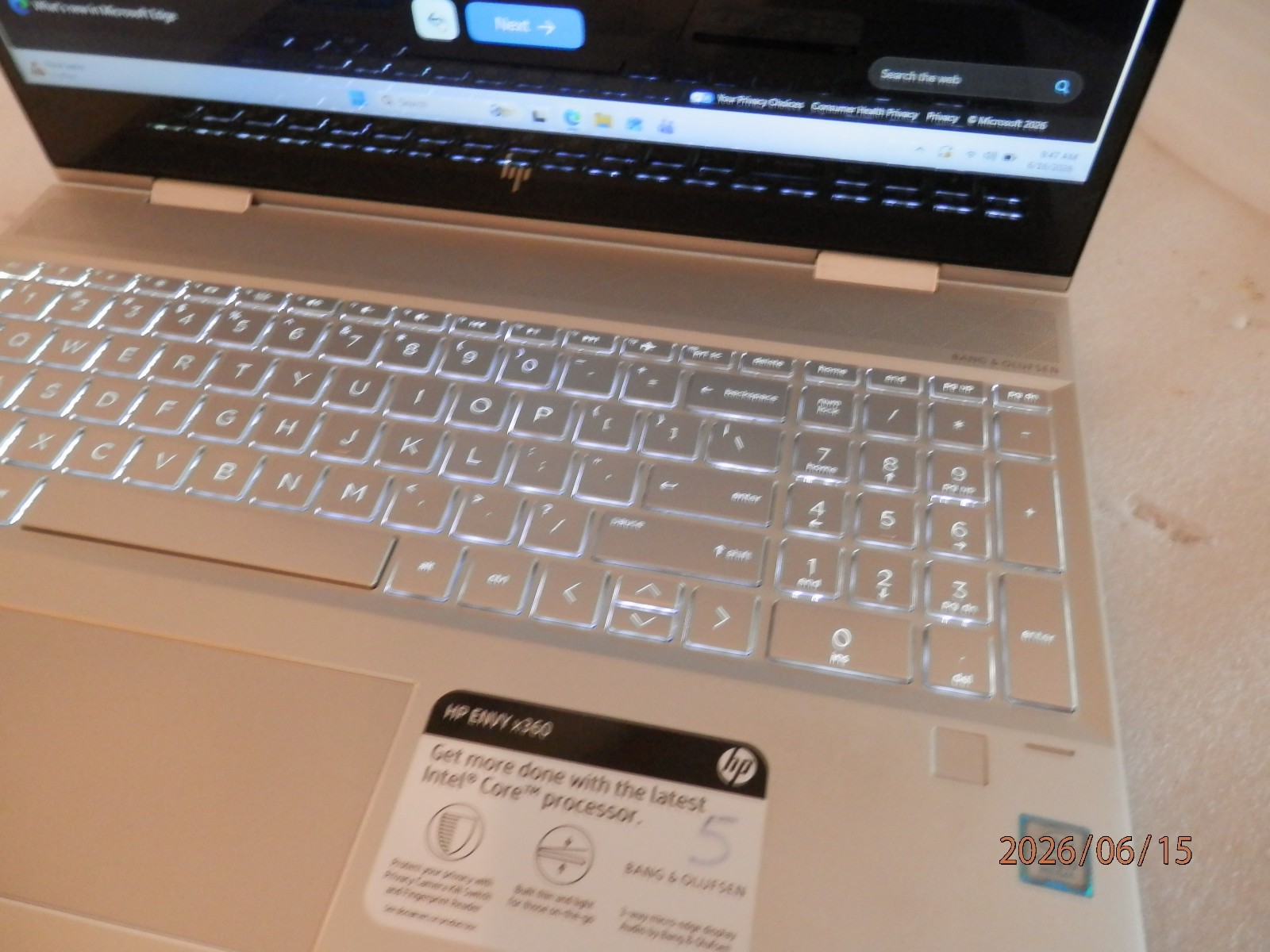 HP ENVY x360 15m-dr0012dx , Intel Core i7-8565U,512GB SSD 16GB RAM A/C Charger*