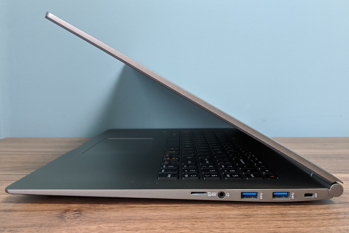 LG Gram 17.3″ Laptop Intel Core i7 8565U 4.6GHz, 24GB DDR4 512GB NVMe SSD 17z990