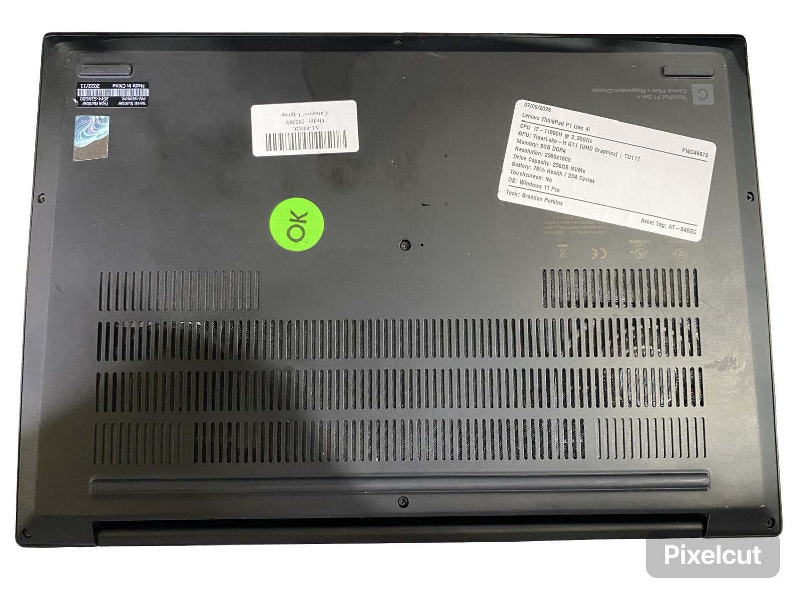 Lenovo ThinkPad P1 Gen 4i i7 11800H 8GB Win11Pro 256GB Battery Inc Grade C