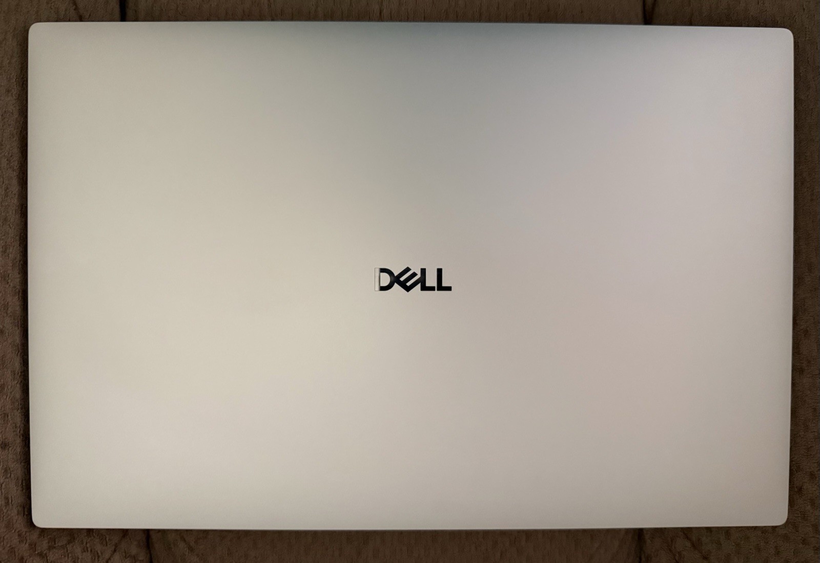 Dell Premium 16″ 4K OLED Laptop (Core Ultra 7 255H, RTX 5050, 32GB RAM, 1TB SSD)