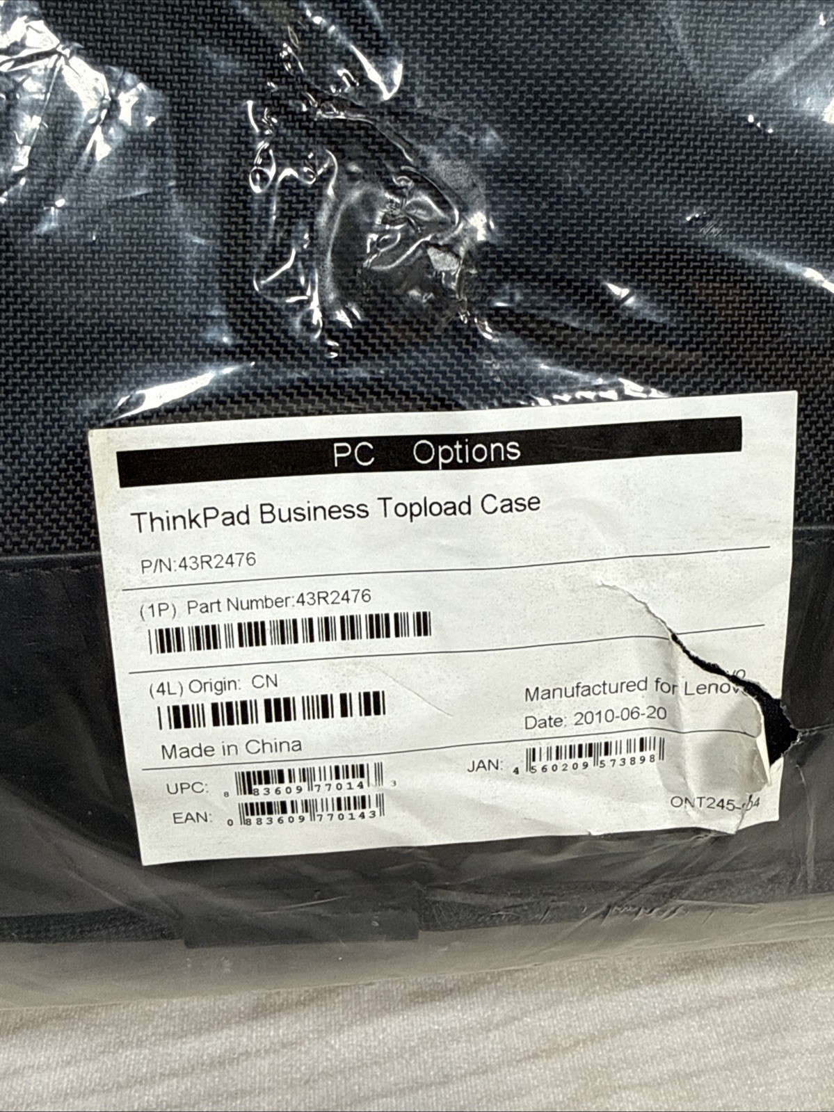 Lenovo Thinkpad 15.4″ Business Notebook Case Model 43R2476 (/GM1-1691-43R2476…