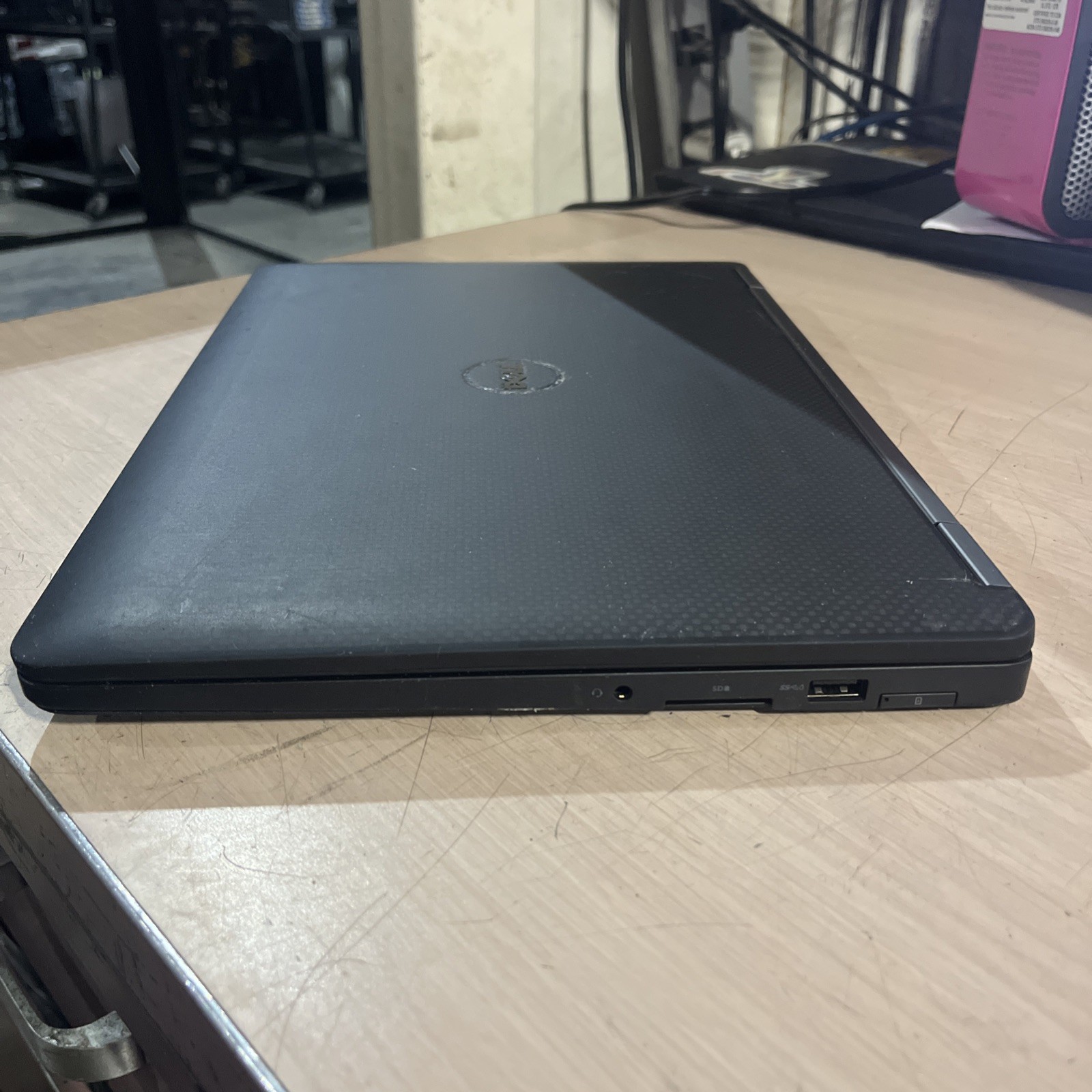 DELL LATITUDE E7470 INTEL CORE I7-6600U 2.60GHZ 8GB RAM NO HD