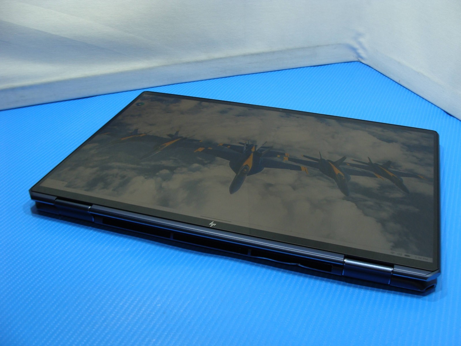 HP Spectre x360 16-f0013dx 16″ 3K+ TOUCH core i7-11390H 3.4GHz 16GB 512GB