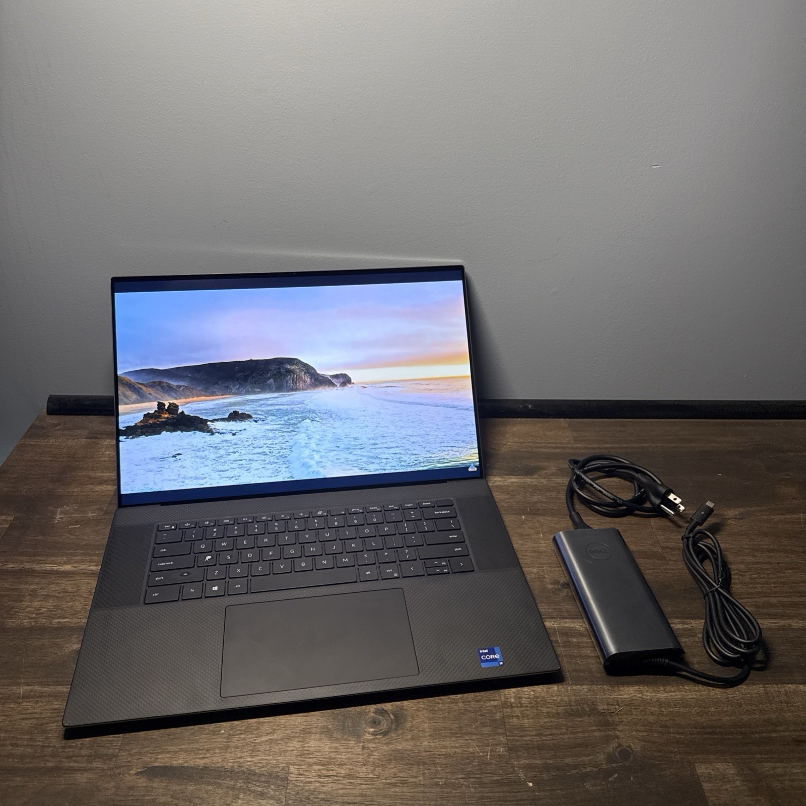 Dell XPS 17 9710 UHD+ TOUCH i9-11900H 2.50GHz 32GB 1TB SSD RTX 3060 Very Good