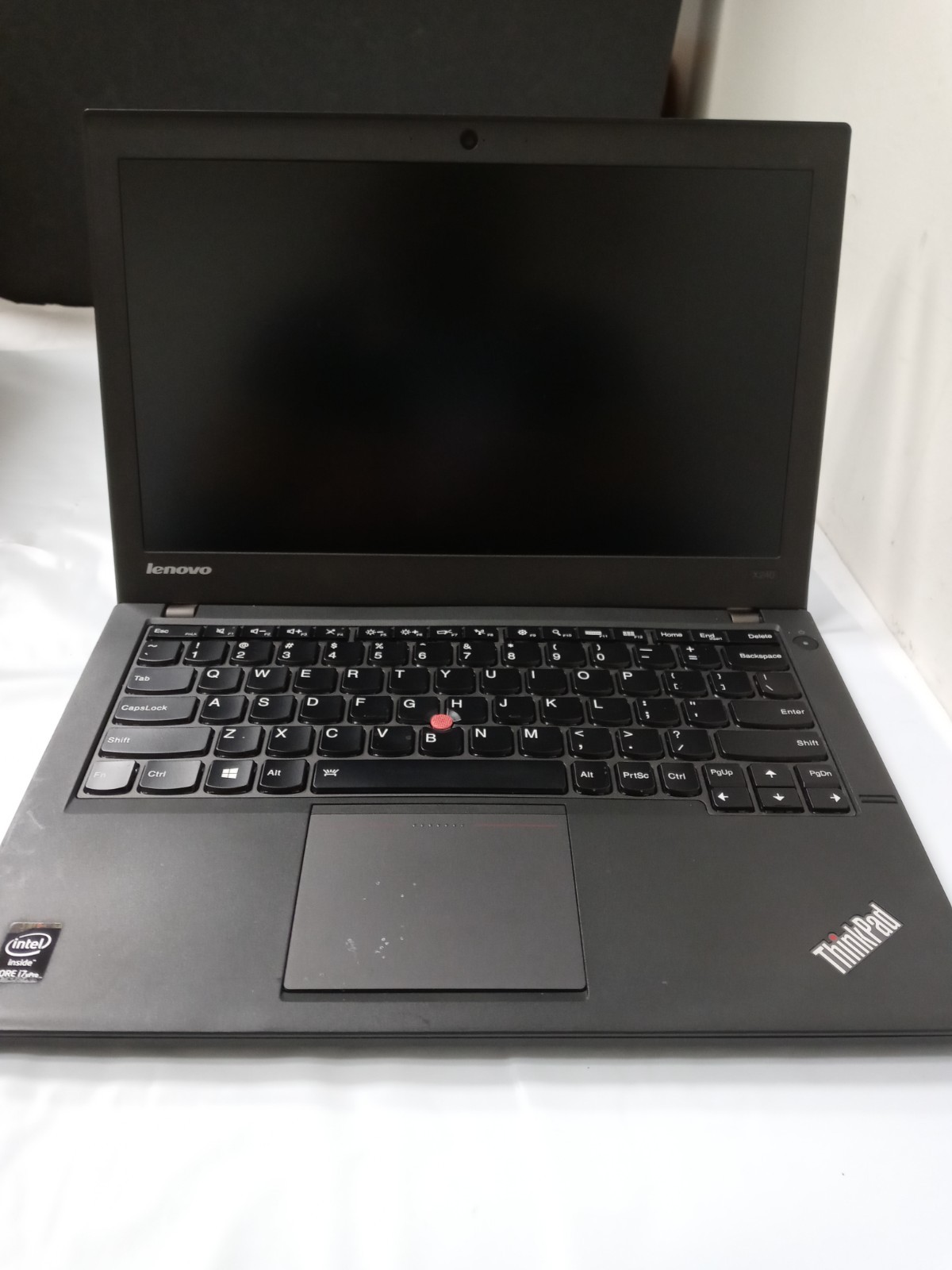 Lenovo ThinkPad X240 12.5″ i7-4600U 2.1GHz 8GB/0GB Webcam Laptop [No OS/AC]
