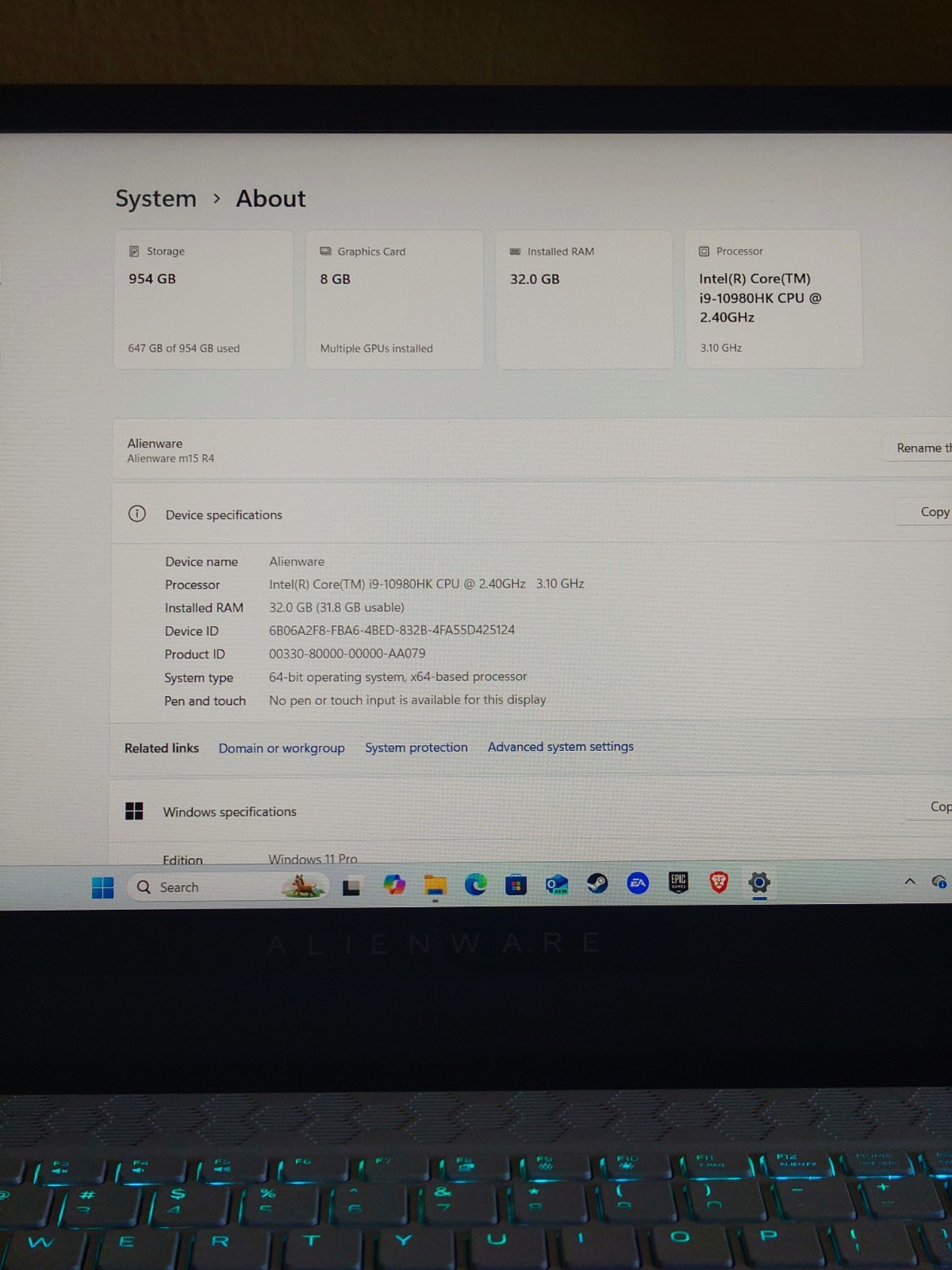 Alienware m15 r4 – FHD 300Hz – RTX 3070 – Core i9-10980HK – 32GB – 1TB SSD