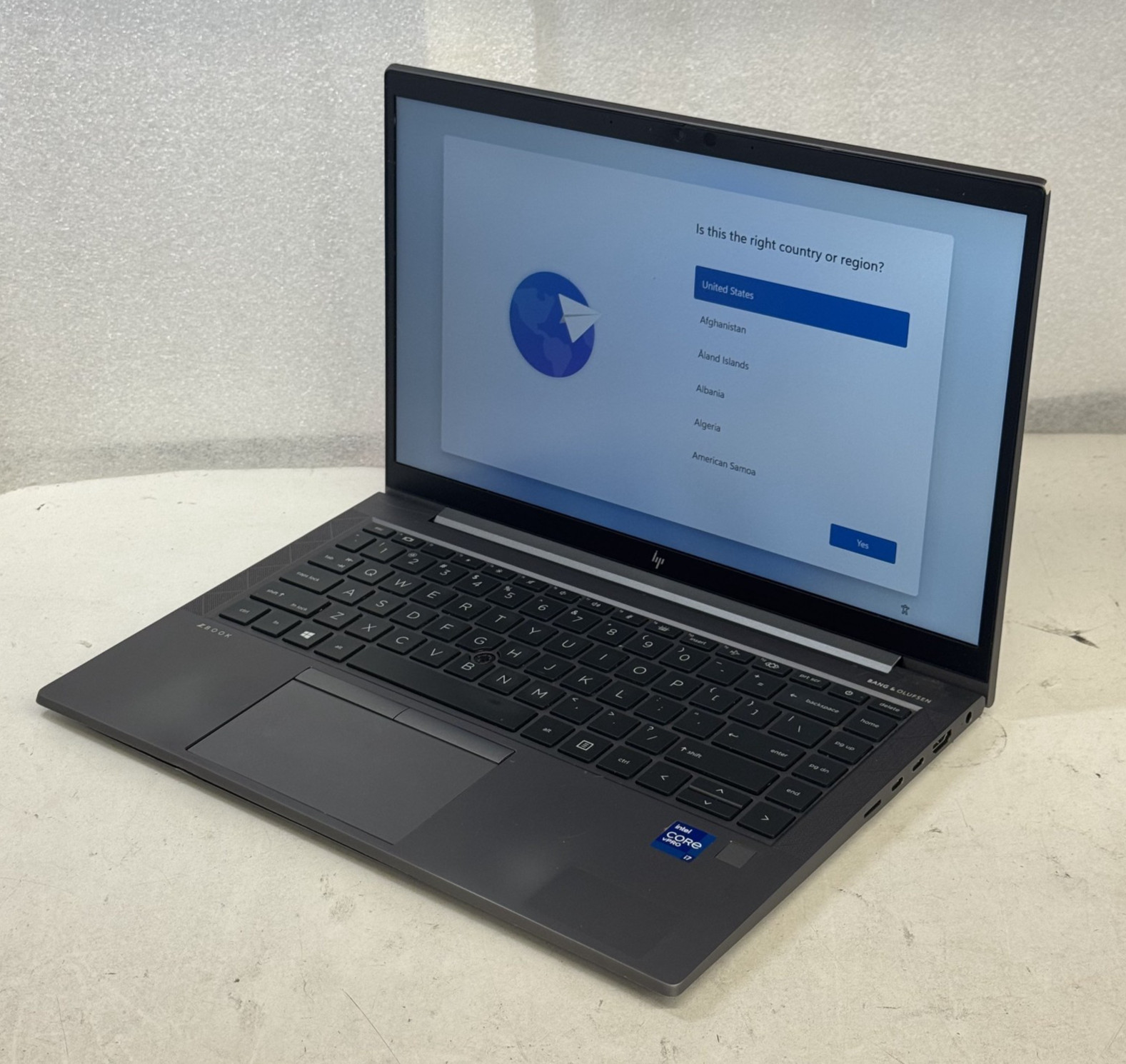 HP ZBook Firefly 14 G8 MOBILE i7-1185G7 @3.0GHz 16GB RAM 256GB SSD READ #HP26
