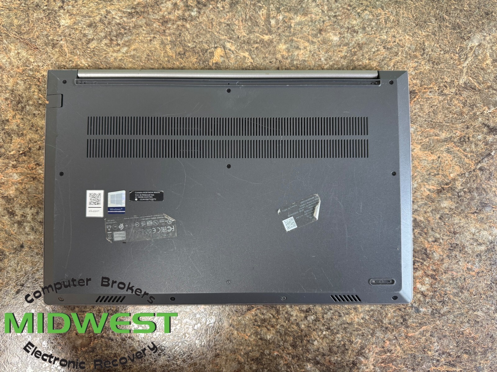 Lenovo ThinkBook 15 G2 i5-1135G7 2.4GHz 8GB RAM (NO OS/HDD + BIOS Locked)