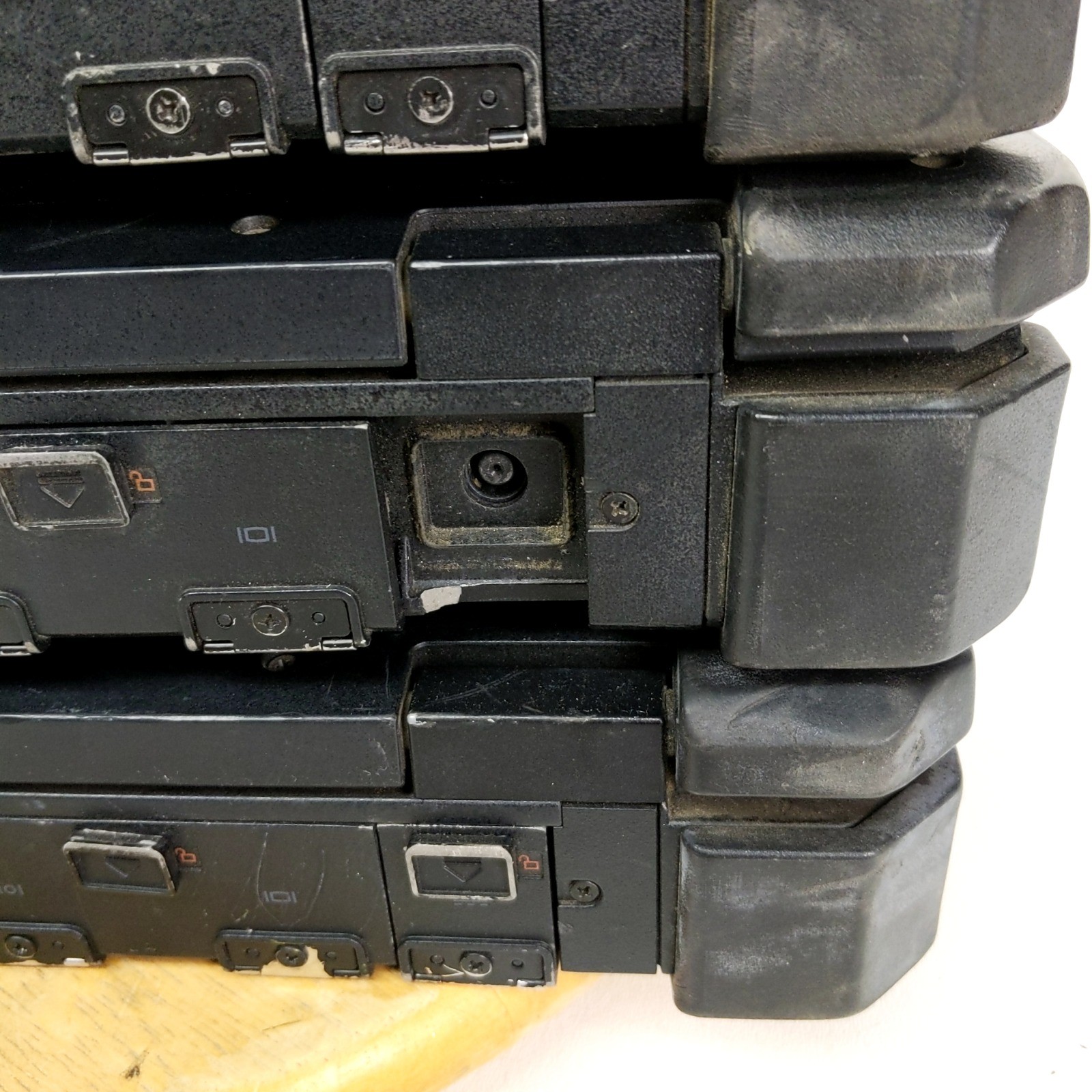 Lot of 4 Dell Latitude 7404 Rugged Extreme i7-4650U 8GB RAM No HDD Tested