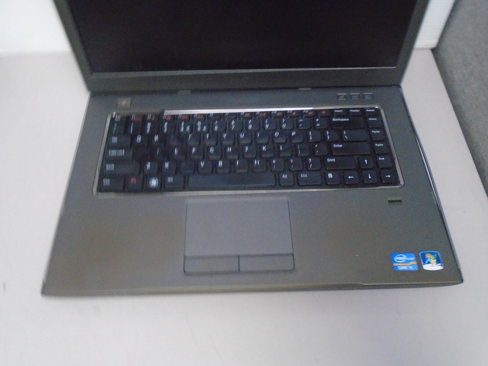 Dell Vostro 3560 14.5″ i5-3210M 2.5GHz 8GB/500GB DVDRW WiFi Laptop + AC [NO OS]