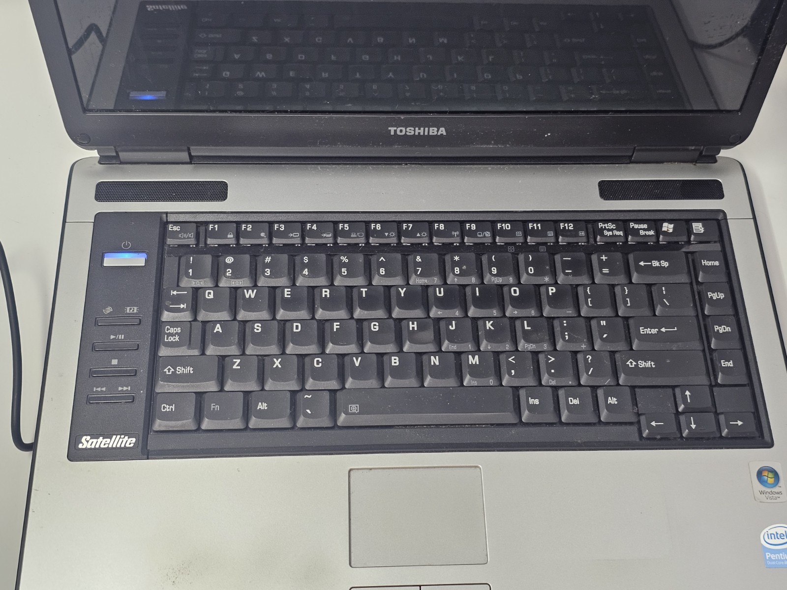 TOSHIBA SATELLITE A135-S7406 Notebook Computer 15.4″ 80GB Windows Vista Home Bas