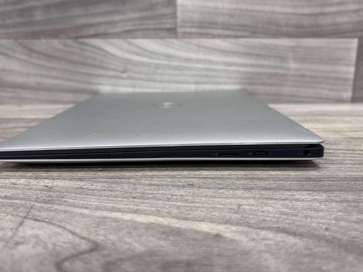 Dell XPS 13 9300 i7-10510U 8GB RAM 512GB SSD Laptop (A1D031747)