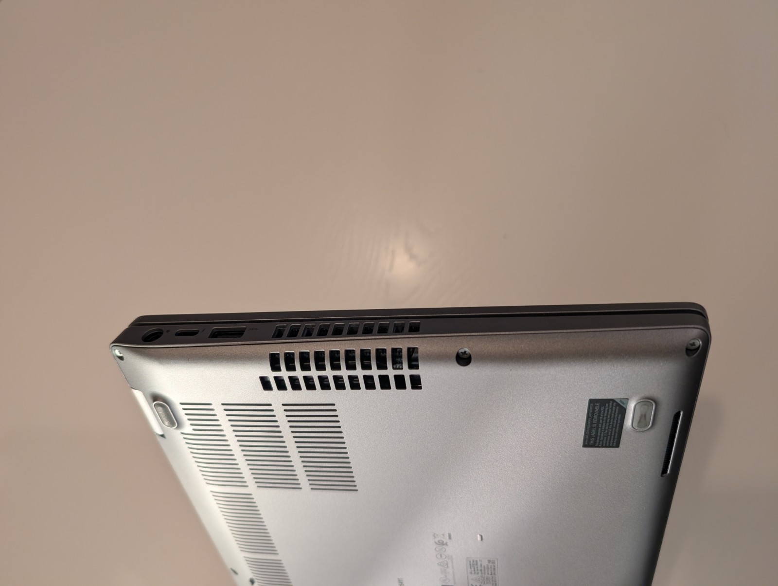 14″ Dell LATITUDE 5411 Laptop i7-10850H 2.70GHz 32GB RAM 512GB Nvme Win 11 Pro