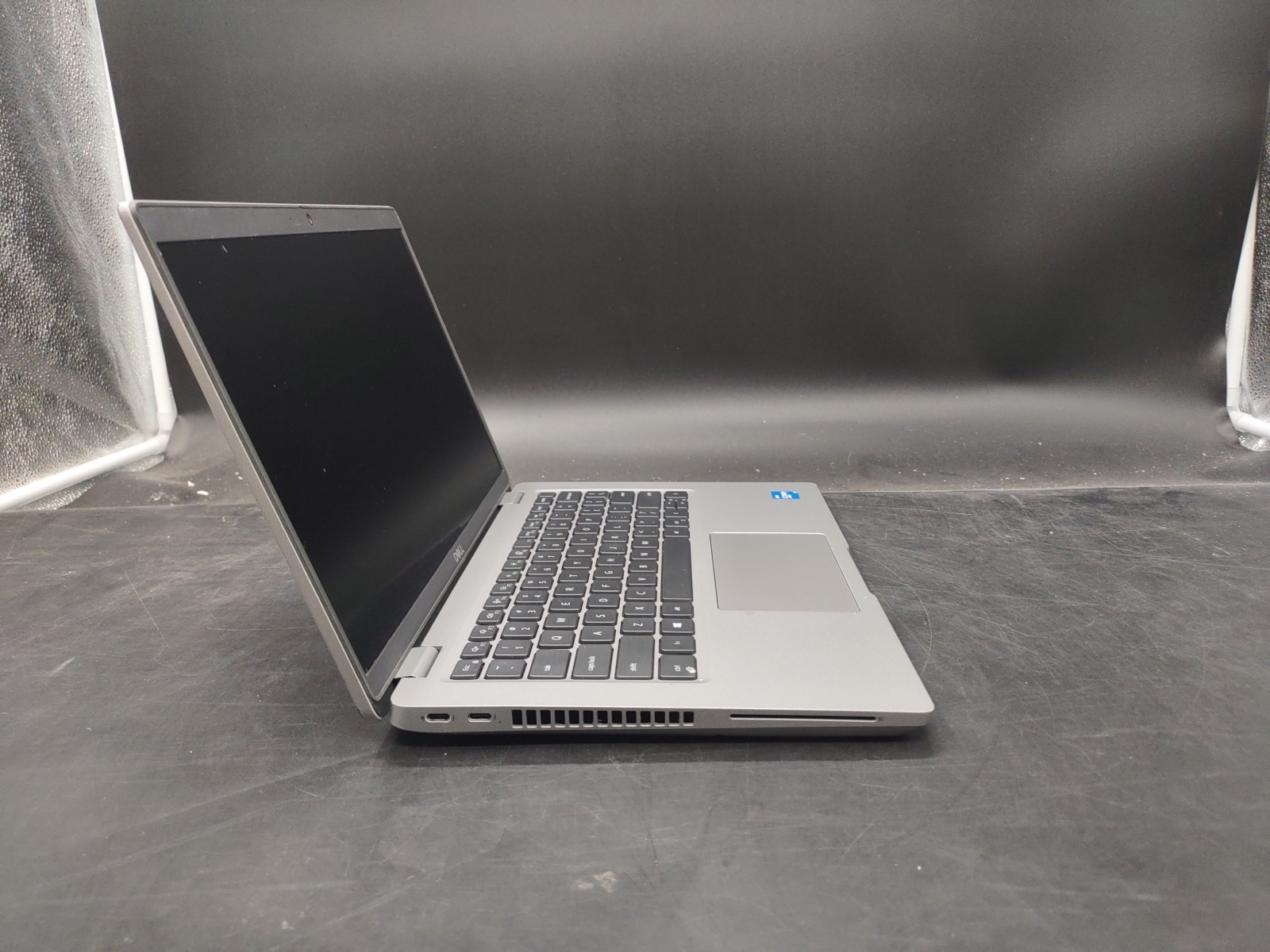 Dell Latitude 5421 i5 11500H @ 2.90GHz 8GB RAM 256GB NVME NO OS