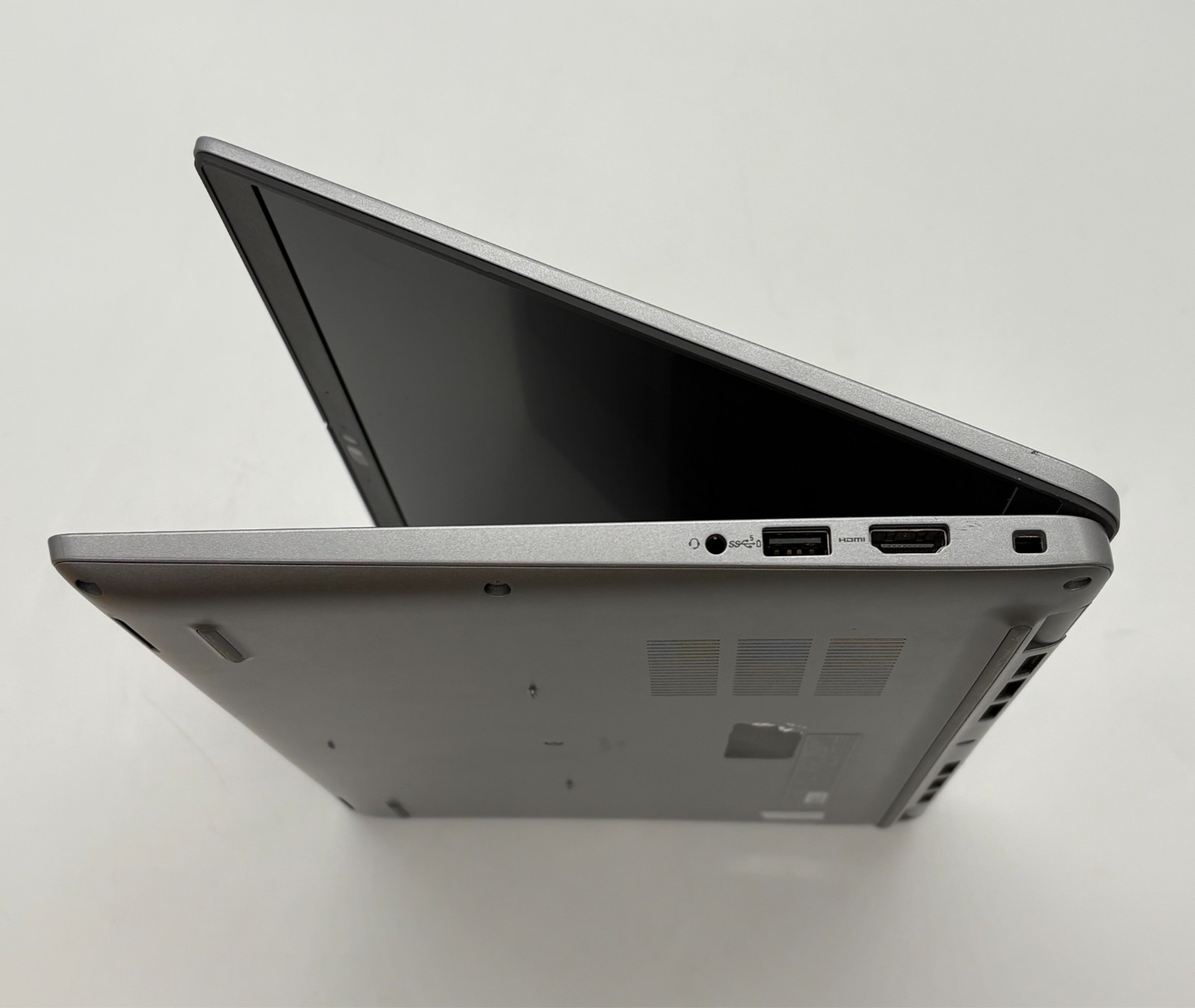 Dell Latitude 5440 i5-1345U 1.6GHz 16GB RAM 256GB NVMe SSD 1080P Windows 11Pro
