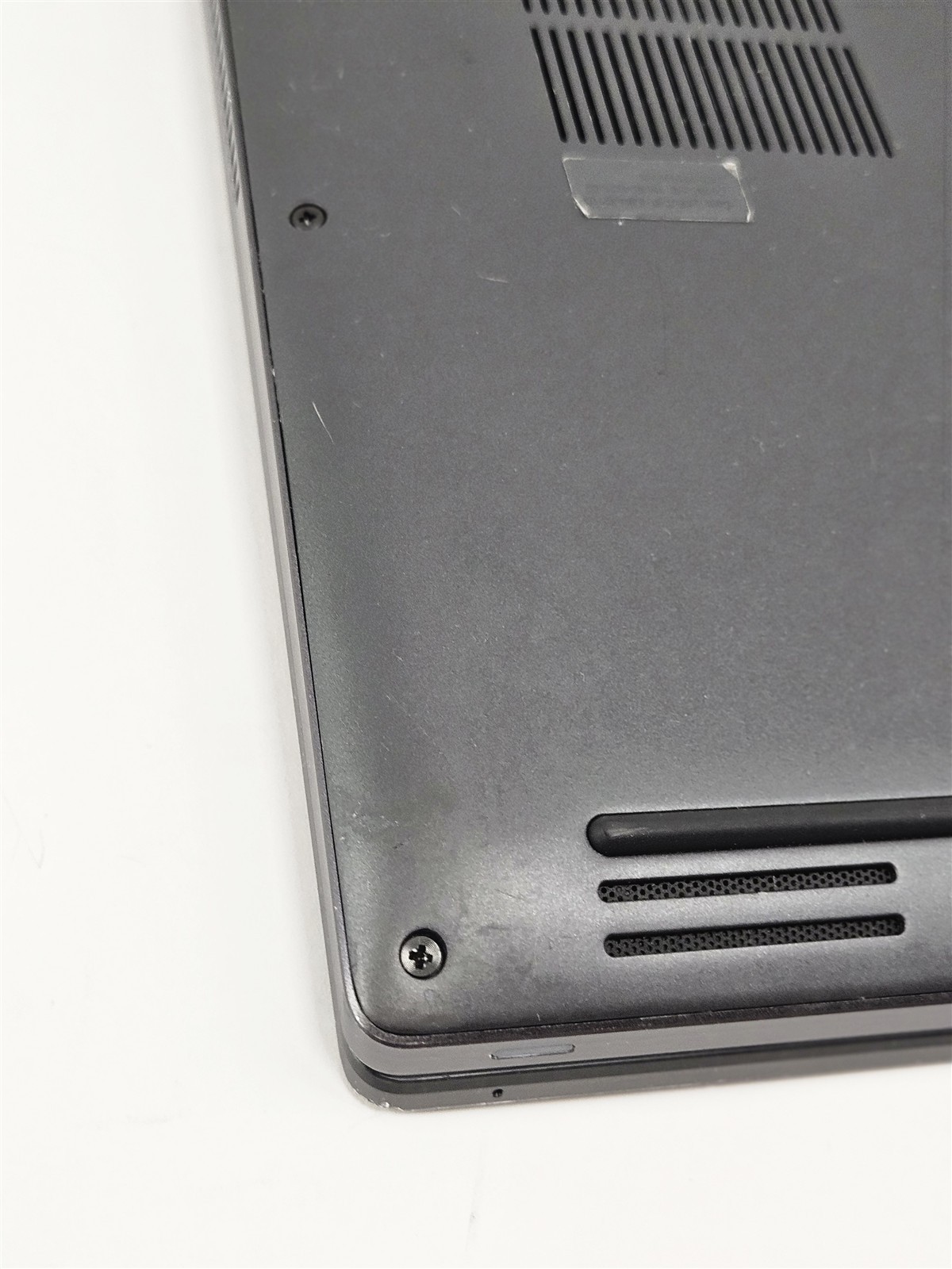 Dell Latitude 9430 i7-1265U 32GB 512GB SSD 14″ Touch Convertible Iris Xe