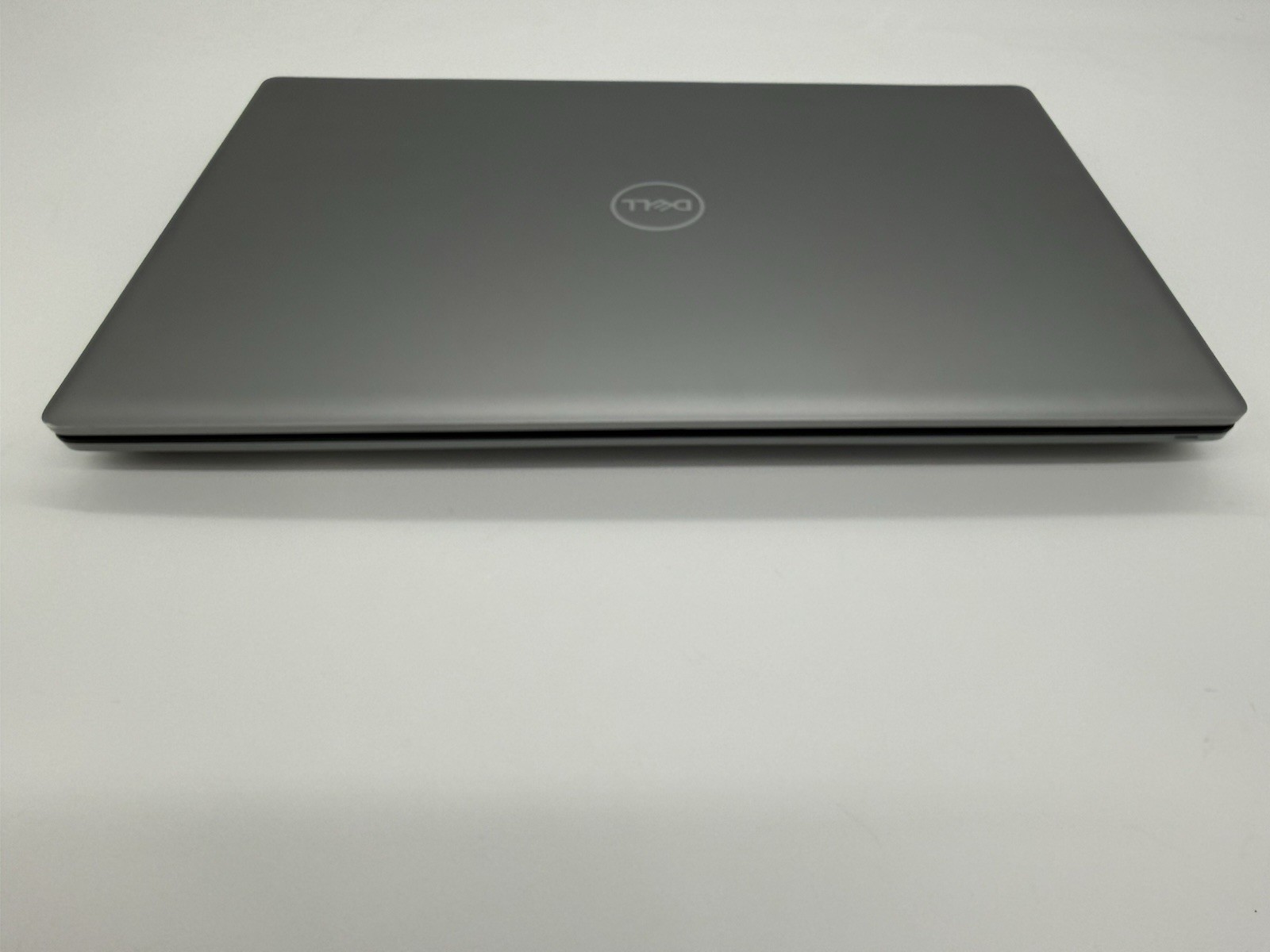 Dell Precision 7750 17.3″ 4K Laptop i7-10850H 16GB 512GB SSD Quadro RTX 5000