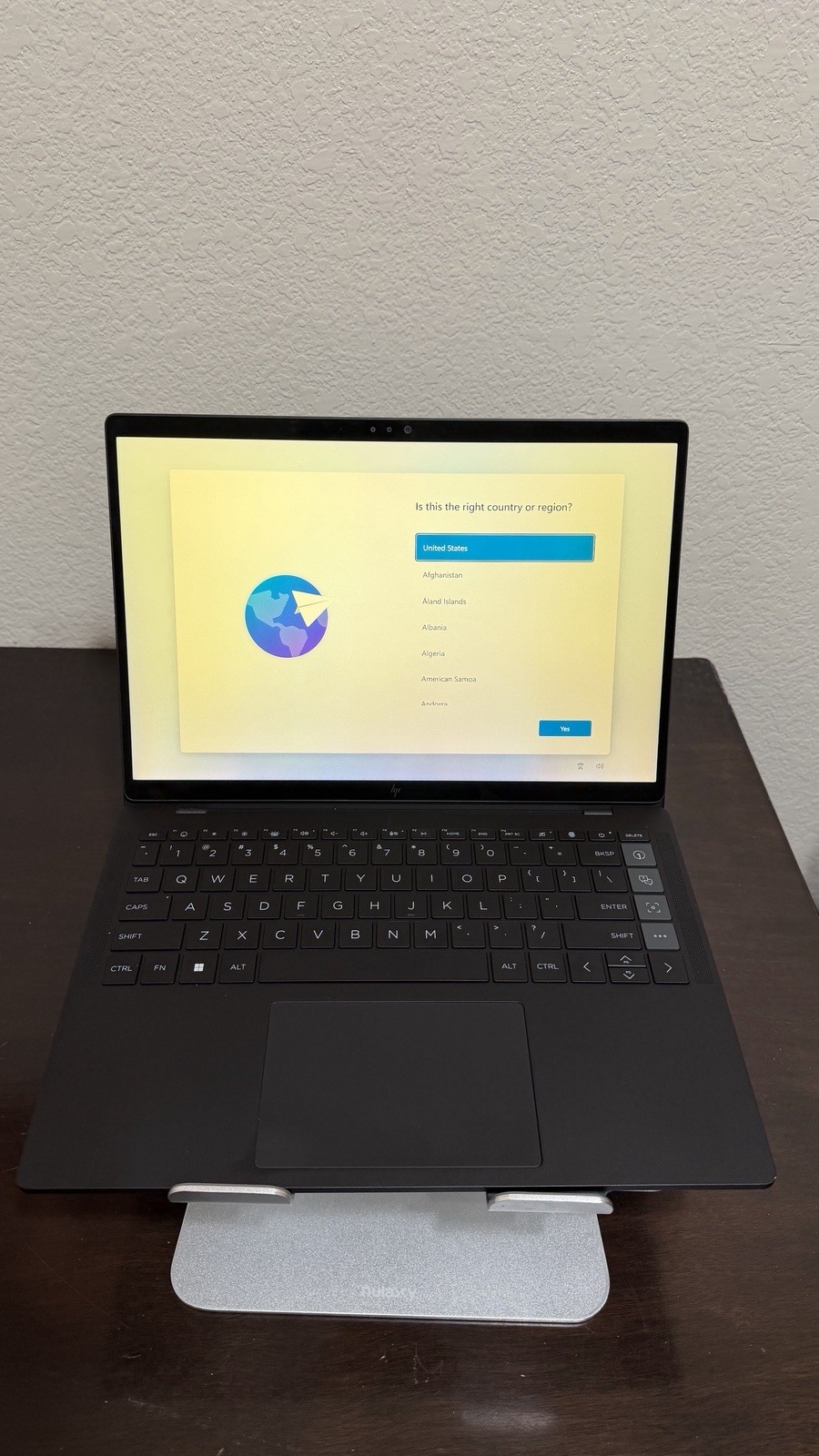 HP Axis One Ryzen 7 7736U 16GB Ram 500GB SSD (Read Description)