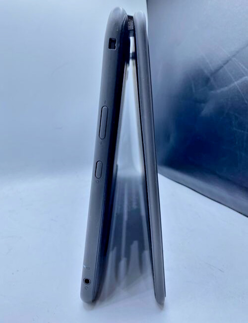 Dell Latitude 3190 2-in-1 11.6″ Touch Pentium Silver N5030 4 GB RAM 128 GB SSD