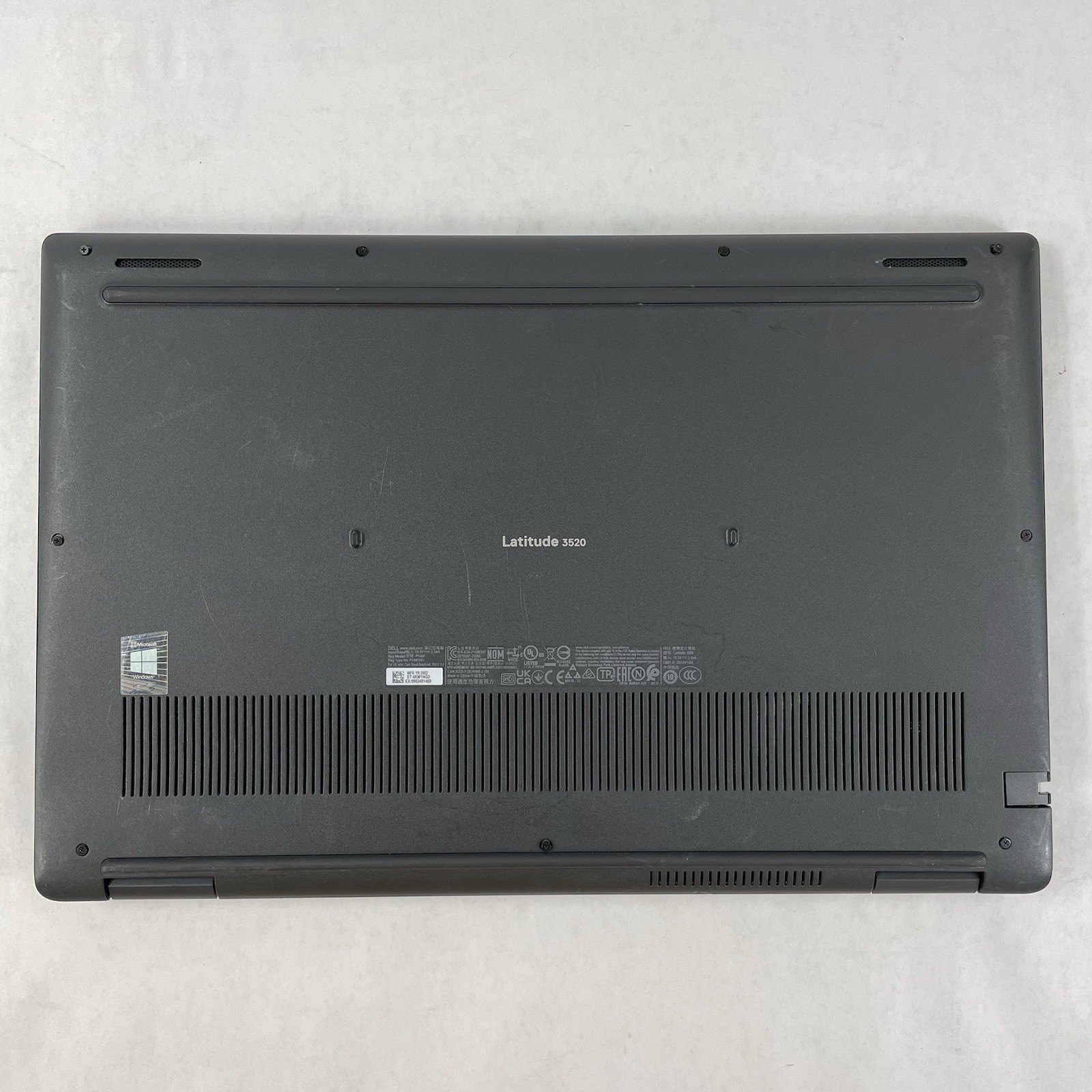 Dell Latitude 3520 15.6″ i5-1135G7 2.40 GHz 8 GB RAM No SSD/OS/AC