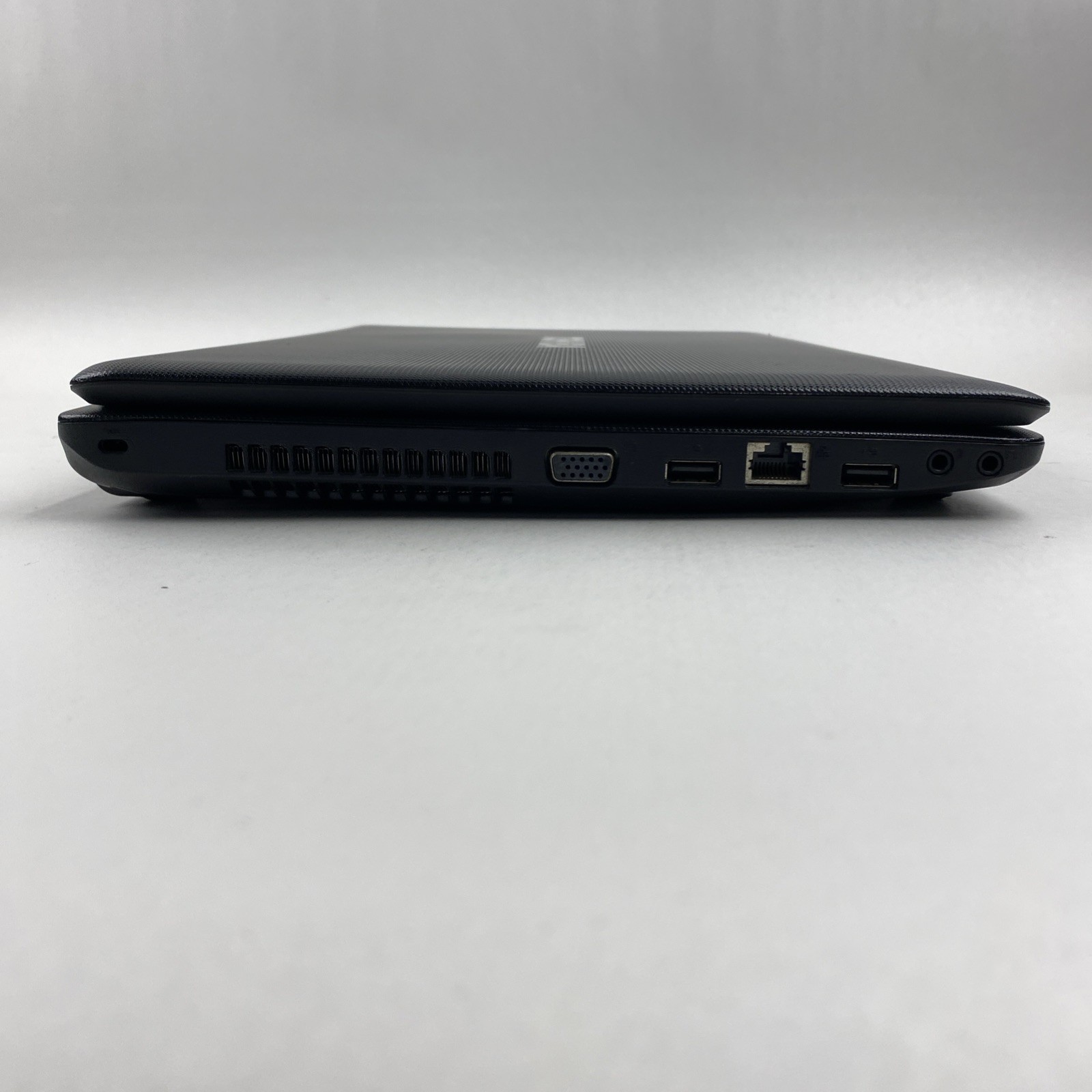 Toshiba Satellite C650 Core i3-2310M 2.10GHz 4GB RAM 15.6″ No Battery/HDD/OS