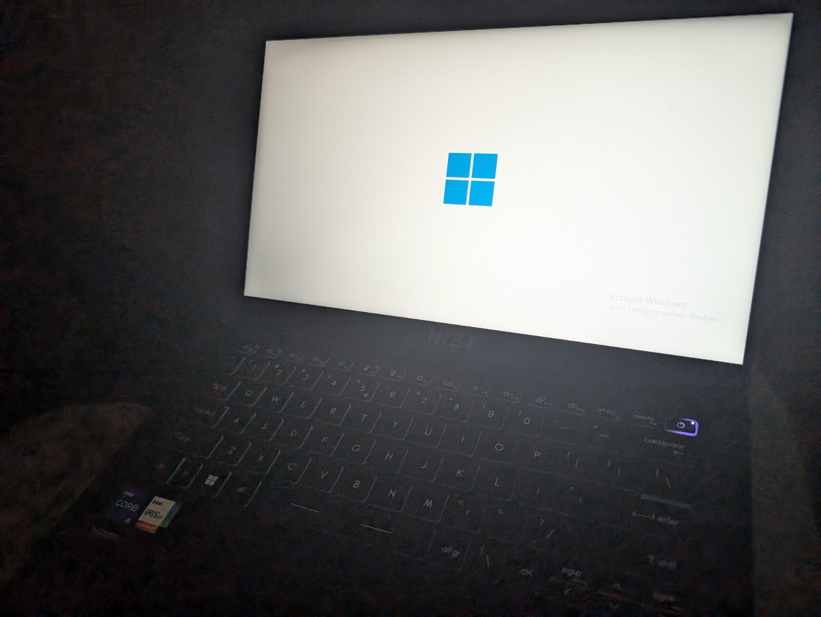 msi modern 14 laptop