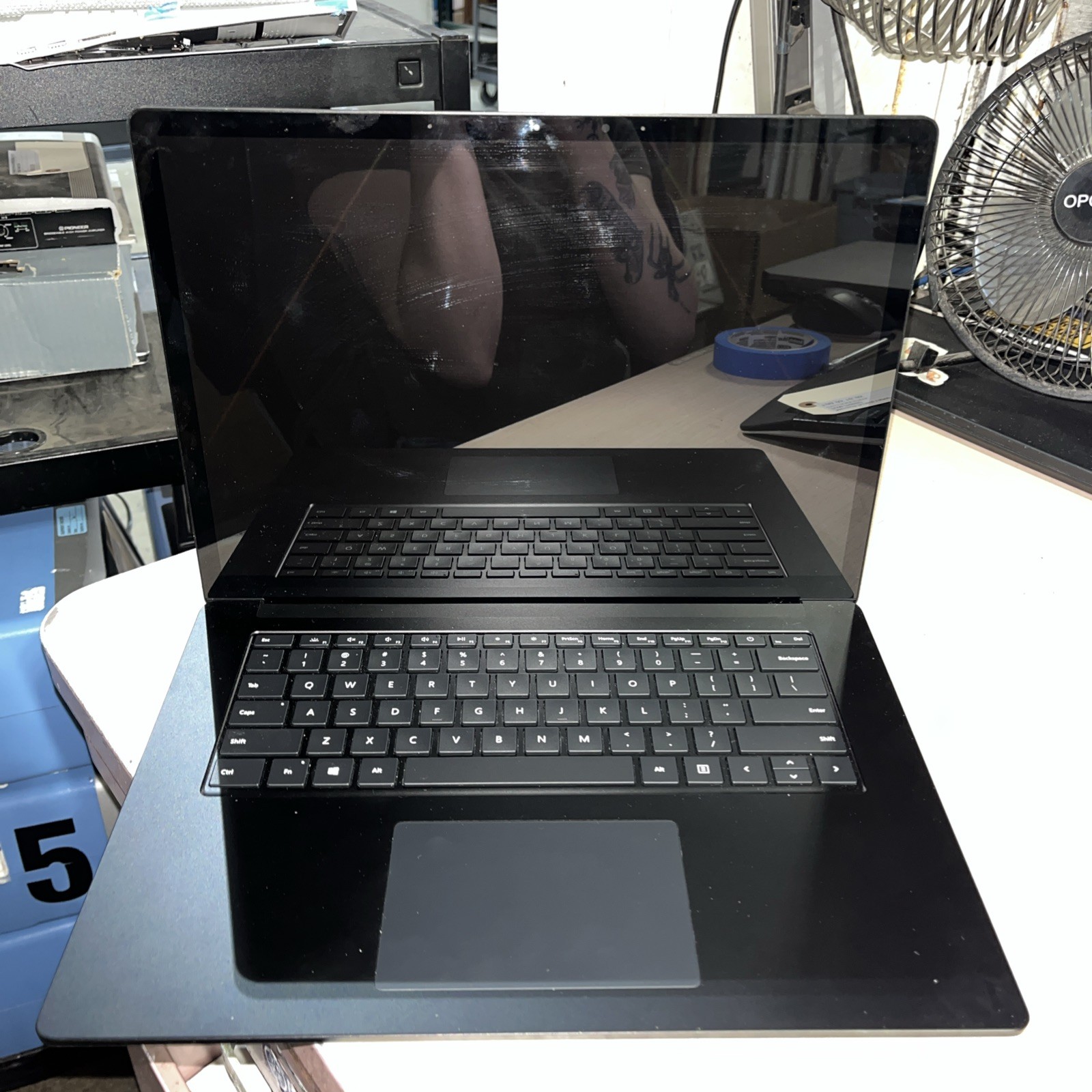 MICROSOFT SURFACE LAPTOP 4 1979 16GB RAM 256SSD