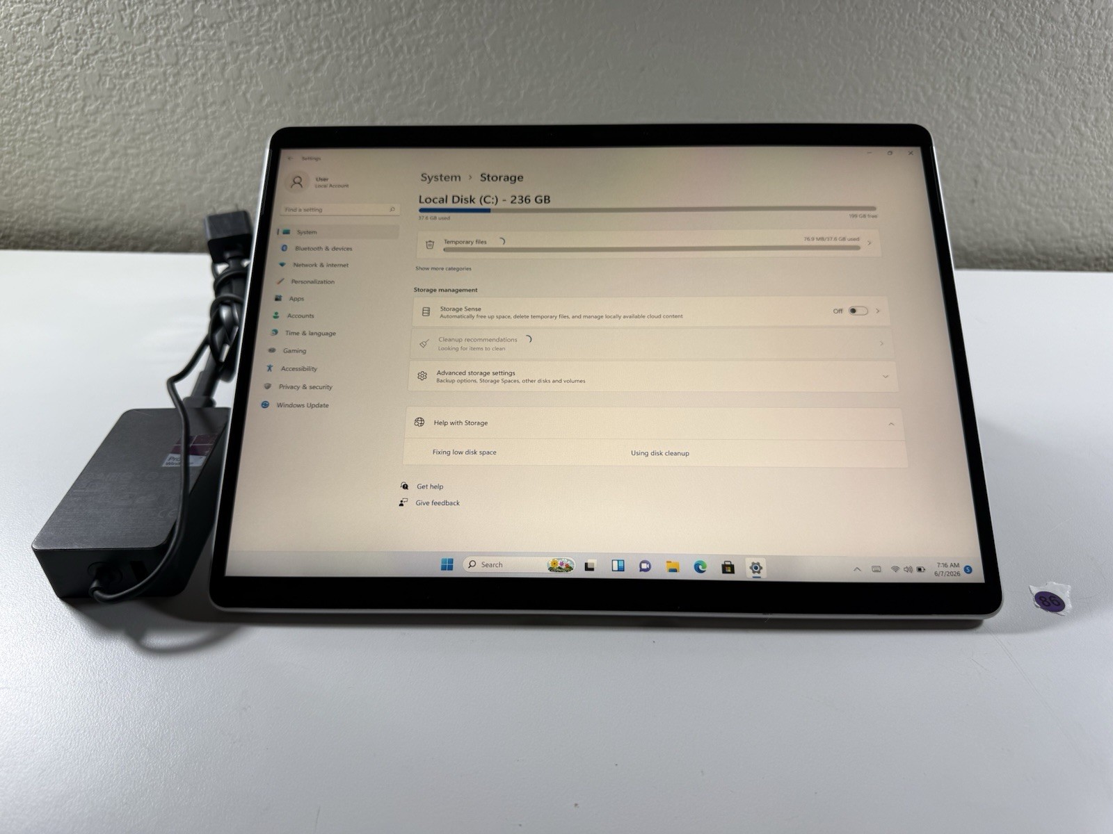 Microsoft Surface Pro 8 (1982) i5-1145G7 – 16GB RAM – 256GB 120Hz – Win 11 Pro