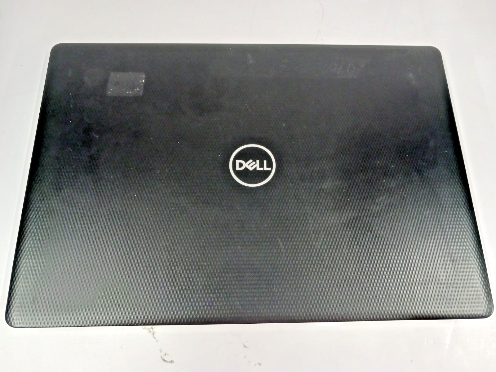 15.5″ DELL Inspiron 3581 Intel Core i3-7020U @ 2.30 GHz 8 GB RAM 128 SSD, No OS