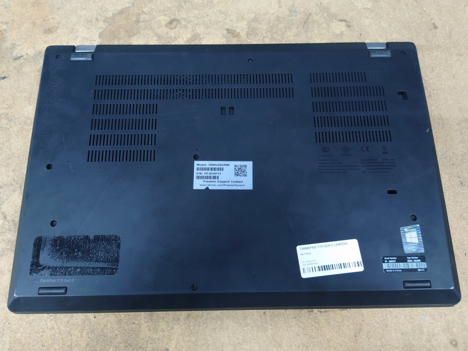 Lenovo ThinkPad T15 Gen 2 15.6″ FHD Touch i7-1185G7 32GB RAM 512GB SSD No OS