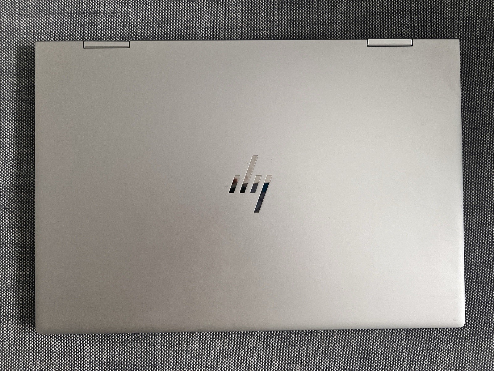 HP ENVY x360 15m-DR1070WM 15.6″ TOUCHSCREEN Laptop Intel Core i5, 256GB SSD, W11