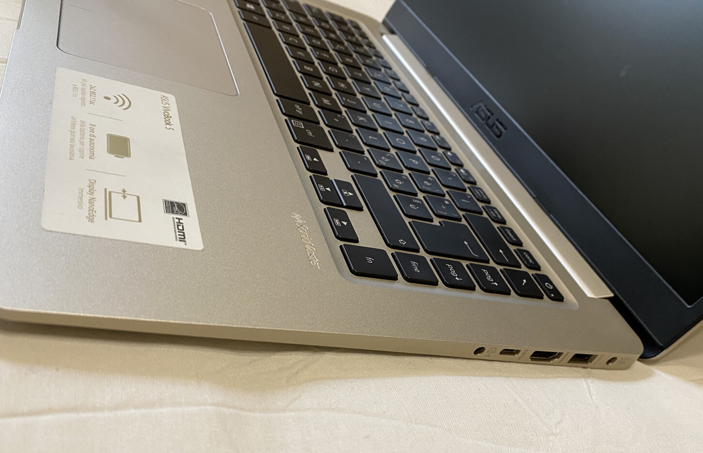 ASUS Vivobook S15 X510UF-BR529T 476GB 8GB Intel CORE i5 8th Gen Black/Silver Memory