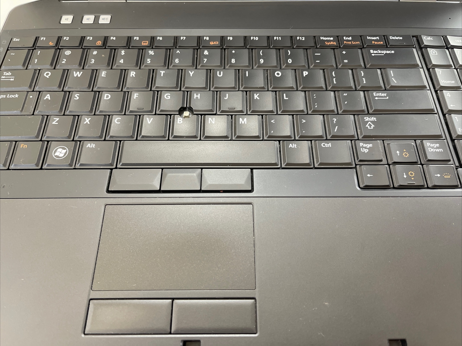 Dell Latitude E5520 Core i5-2540M 2.60GHz|8GB RAM|No HDD No OS