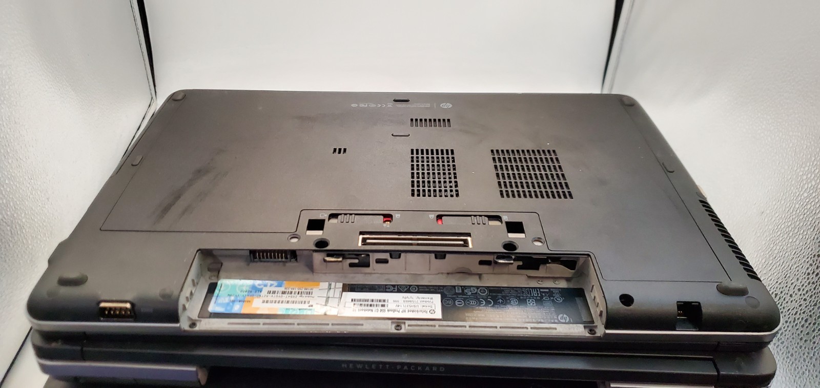 Lot 6 ProBook 650 G1 Laptop 4th Gen No Bat/RAM/SSD/Charger/BAT Bad LCD Powers Up