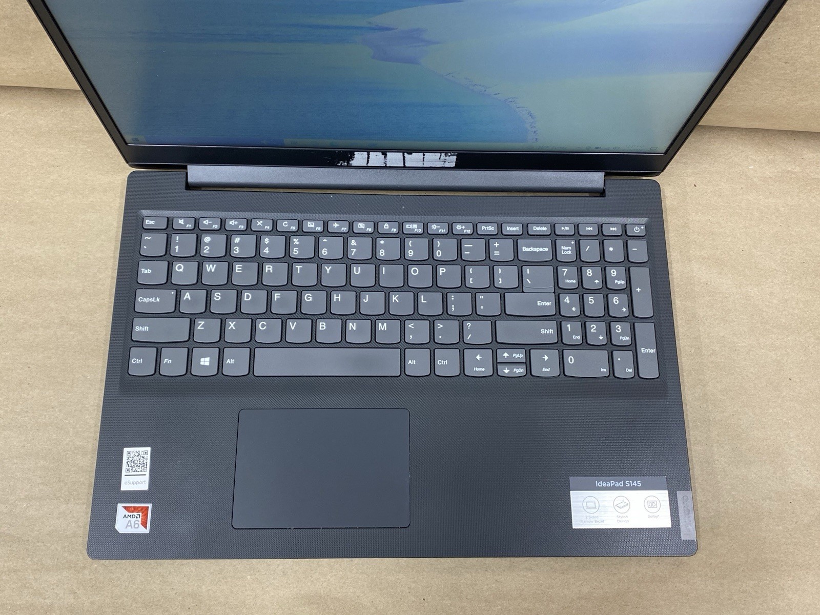 Lenovo 81N3 – 15.5′ HD – AMD A6-9225 – 8GB – 256GB – 10 Home – READ