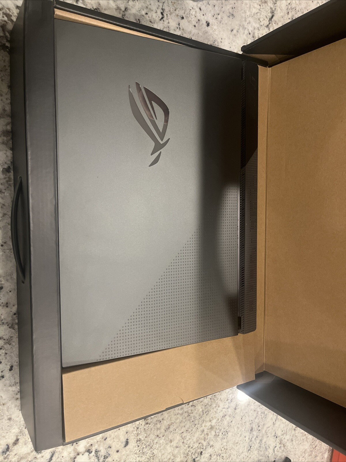 Open Box ASUS rog strix g15 gaming laptop RTX 3050Ti/AMD Ryzen 7 4800h