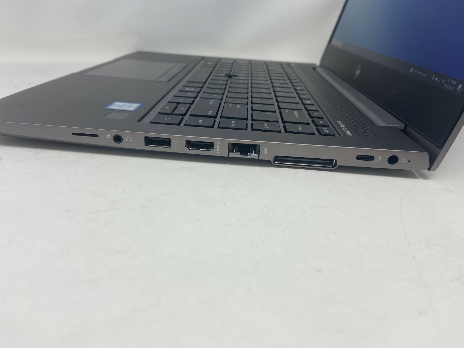 HP ZBook 14u G5 Core i7-8650u 1.9GHz 32GB 256GB SSD 4K Pro WX 3100 Gaming Laptop