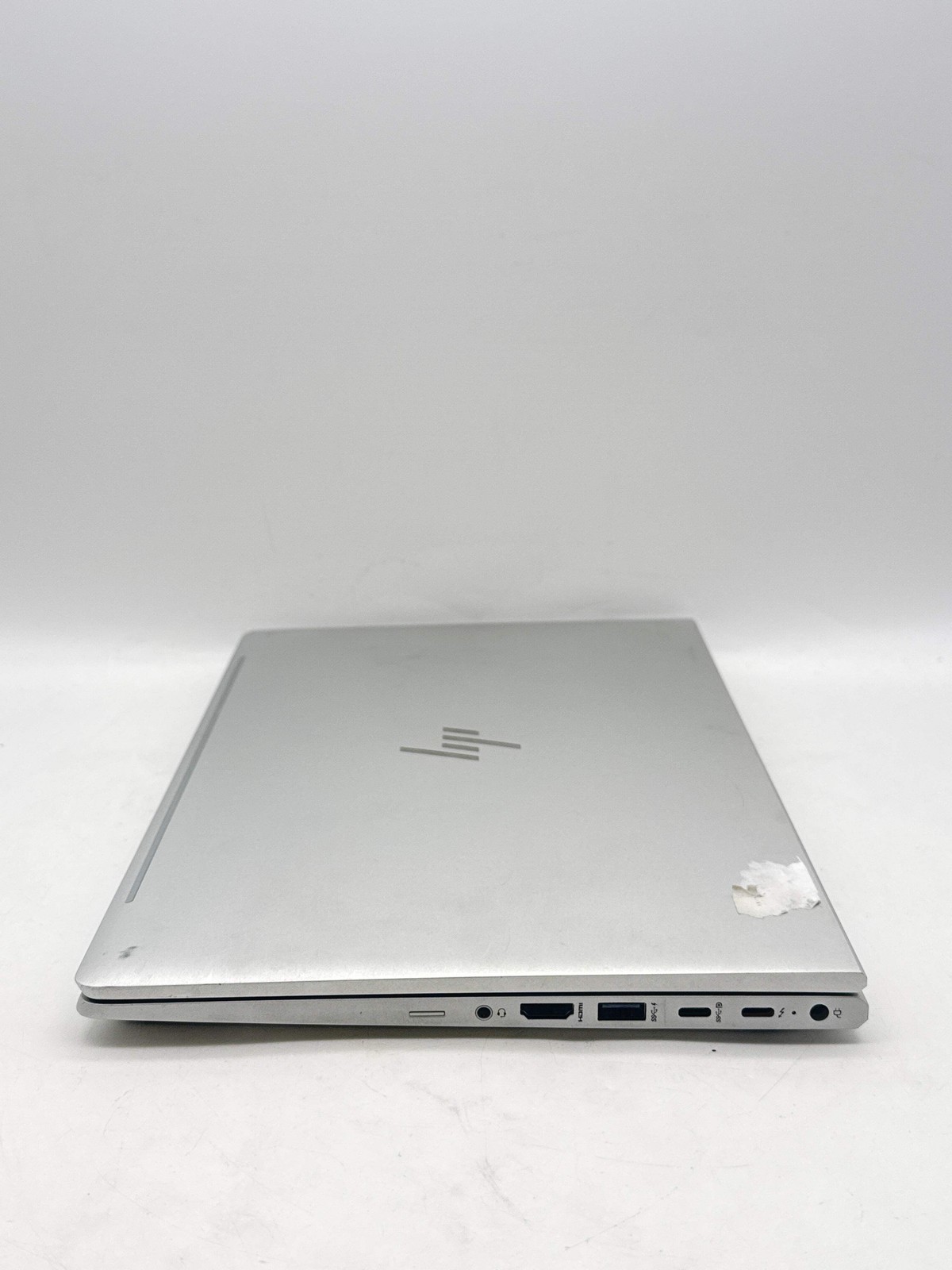 HP EliteBook 640 G10 14.0″ FHD Touch Core i5-1335U 1.30GHz 256GB SSD 8GB RAM