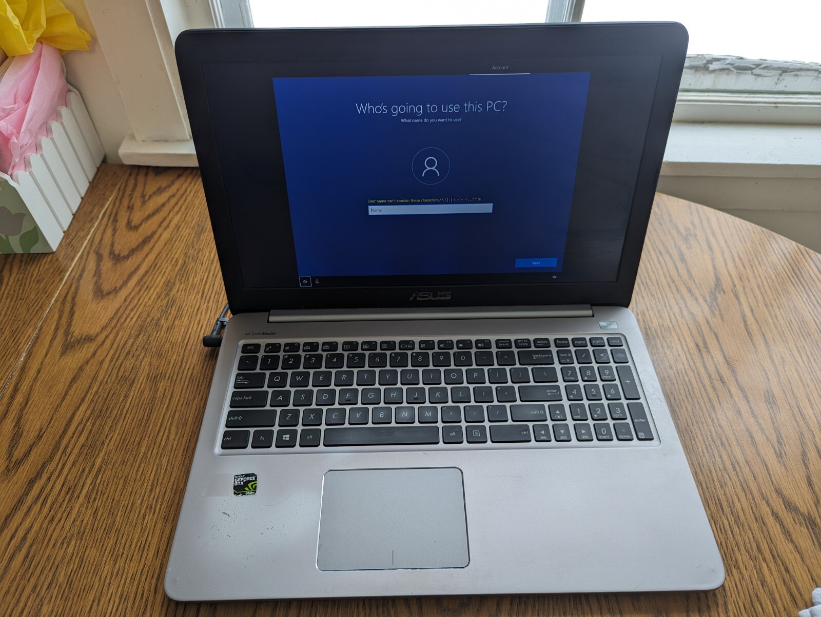 Asus K501UX 15.6” FHD Laptop i7-6500U, 8GB RAM, 240GB SSD