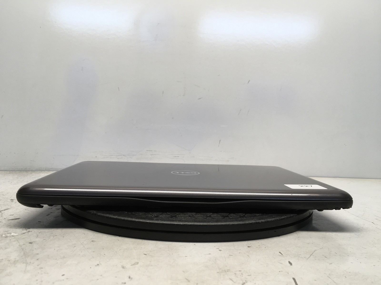 Dell Latitude 3380 Intel i5 7th gen No RAM NO HDD No Batt